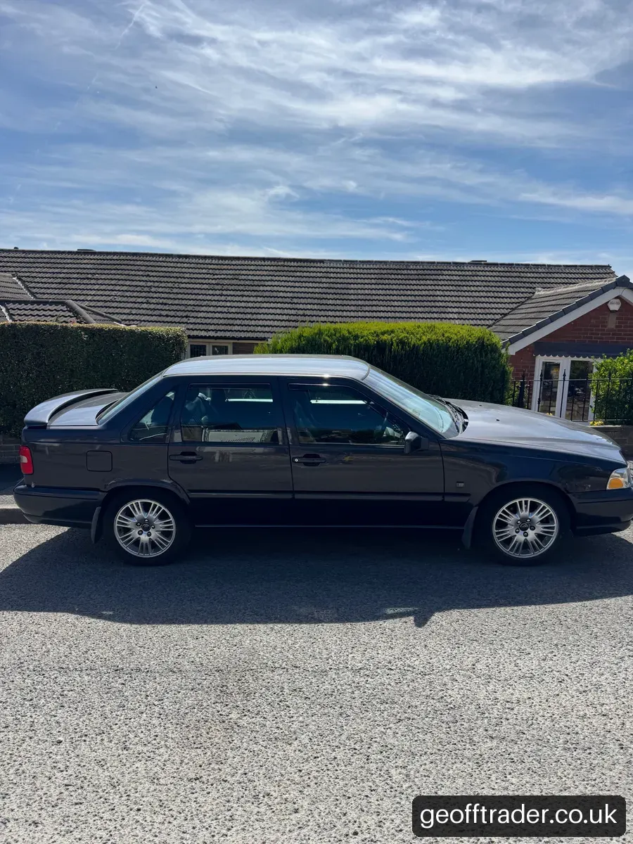 Volvo S70 1999 2.5 petrol auto