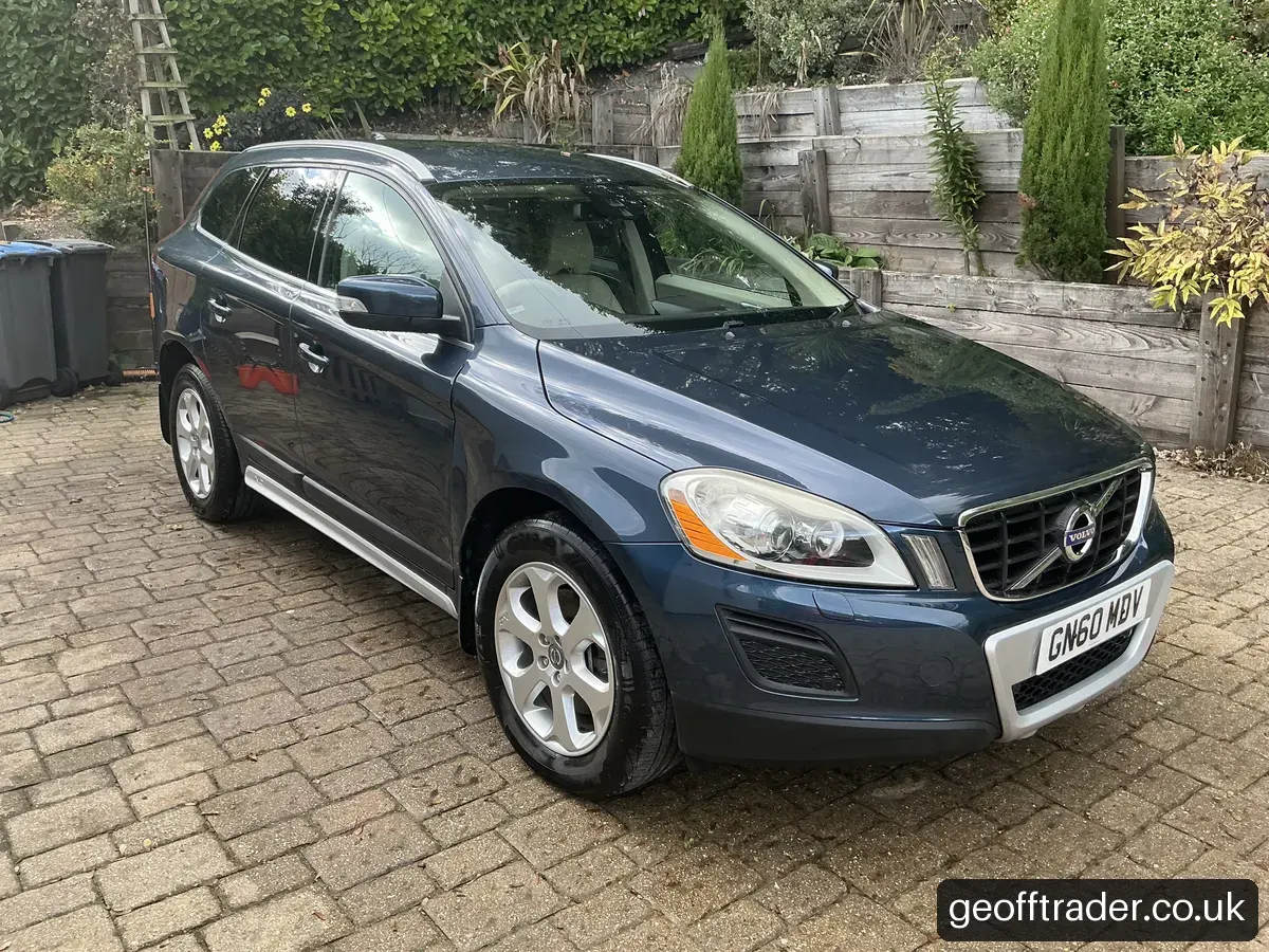 2010 Volvo XC60 SE T5