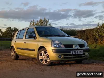 Renault Clio 1.5 dCi 65 photo 1