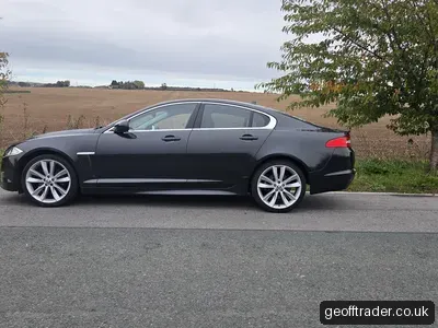 Jaguar XF 2.2 d sport photo 2
