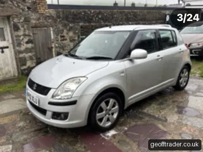 2010 Suzuki Swift photo 3