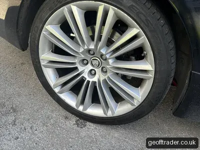 2009 Jaguar XJ photo 5
