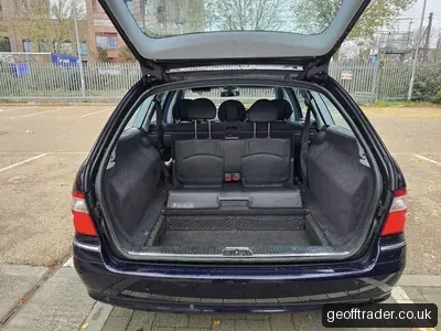 Mercedes-Benz E320 Auto Avantgarde 7 seater ULEZ photo 4