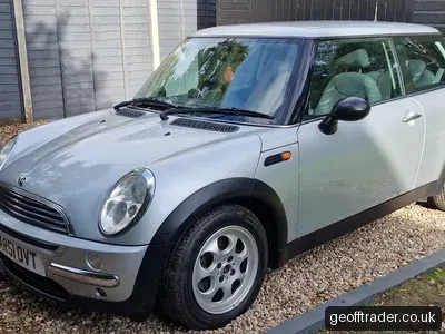 2002 MINI One - only 23605 miles! photo 2