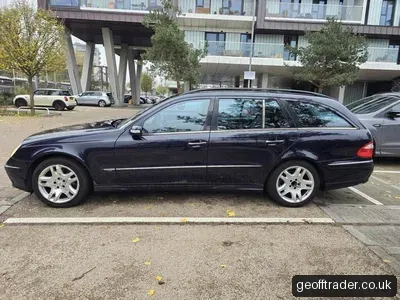 Mercedes-Benz E320 Auto Avantgarde 7 seater ULEZ photo 3