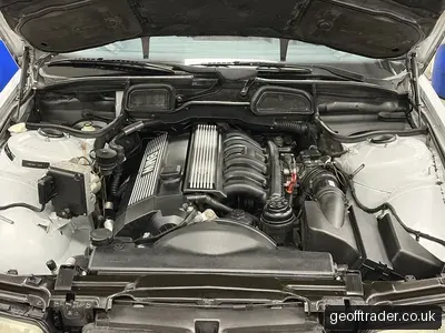 BMW E38 728i, 80k miles, rare options, all the jobs done! photo 5