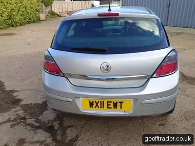 Vauxhall Astra 1.7cdti 2011 /11 special photo 3