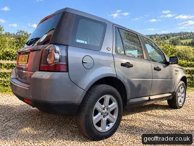 2013 Land Rover Freelander Td4 Commandshift - x 10 Services - 12 month's MOT - 127k miles photo 1