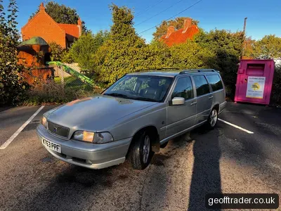 Volvo V70 2.5 manual photo 1