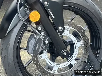 Honda CB500F photo 4