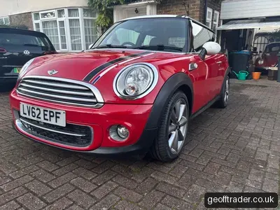 MINI Hatch London 2012 special edition photo 2