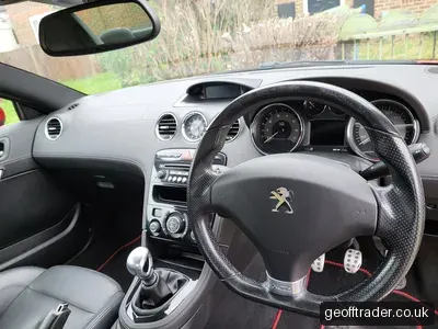 2015 Peugeot RCZ photo 4