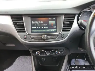 2018 Vauxhall Crossland photo 5