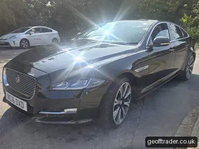Jaguar XJ PORTFOLIO (MASSAGE SEATS, COOLED SEATS) photo 2