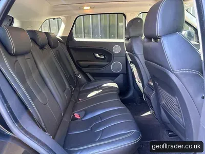 Range Rover Evoque 2.0si Petrol Auto photo 4