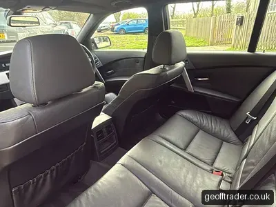 BMW E61 530i photo 3