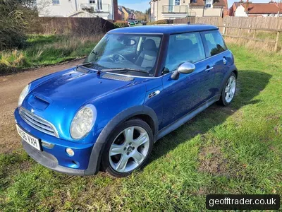 MINI Cooper S photo 2