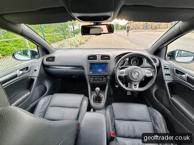 Volkswagen Golf GTi Edition 35 photo 4