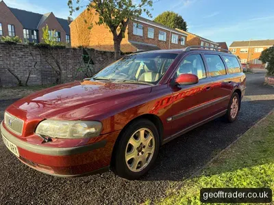 Volvo V70 T5