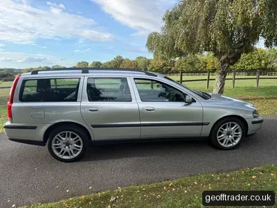 Volvo V70 SE 140 ESTATE AUTOMATIC