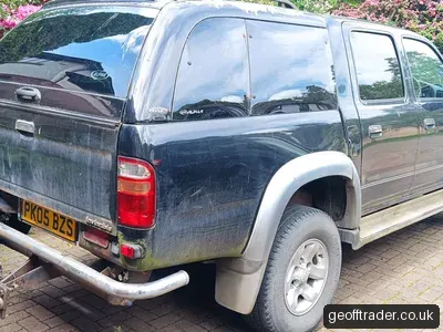 2005 Hilux Invincible photo 3