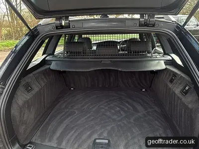 BMW E61 530i photo 4