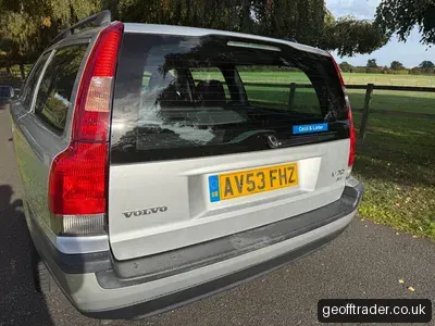 Volvo V70 SE 140 ESTATE AUTOMATIC photo 4