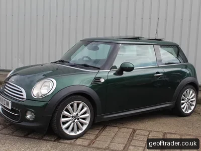 MINI Hatch 1.6D Cooper photo 3