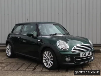 MINI Hatch 1.6D Cooper photo 2