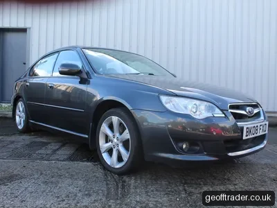Subaru Legacy photo 2
