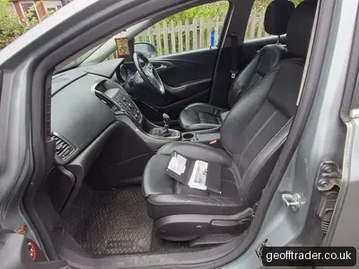 2010 Vauxhall Astra photo 5
