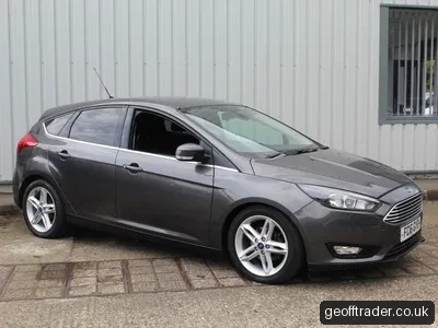 Ford Focus 1.5 TDCI Zetec photo 5