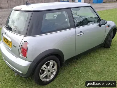2005 MINI One photo 4