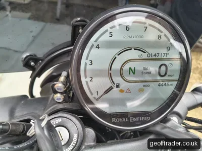Royal Enfield Guerrilla 450, 2025. A2 Licence Euro 5+ photo 4