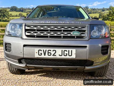 2013 Land Rover Freelander Td4 Commandshift - x 10 Services - 12 month's MOT - 127k miles photo 2