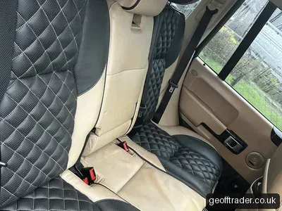 2005 Land Rover Range Rover photo 2