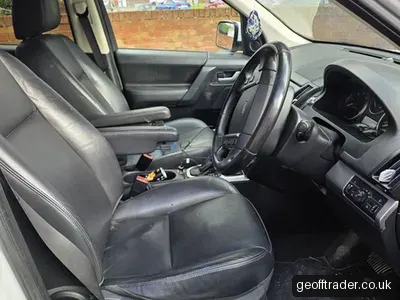 Land Rover Freelander 2 photo 3