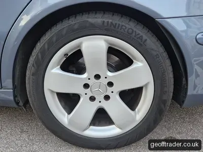 Mercedes E220 CDI Auto photo 4