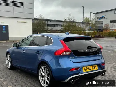 2017 Volvo V40 D4 photo 2