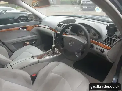 Mercedes E220 CDI Auto photo 5
