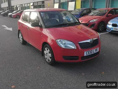 2010 Skoda Fabia photo 1
