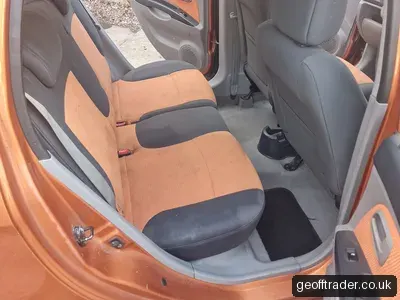 2004 Kia Picanto photo 3