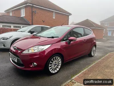 Ford Fiesta Titanium photo 1