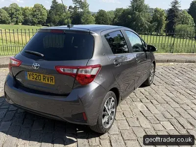 2020 Toyota Yaris Y20 1.5 - Manual - A.C - Apple Carplay- Full Toyota History - Just Serviced photo 2