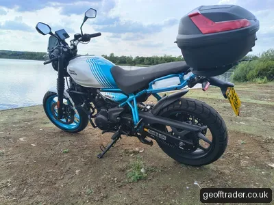 Royal Enfield Guerrilla 450, 2025. A2 Licence Euro 5+ photo 2