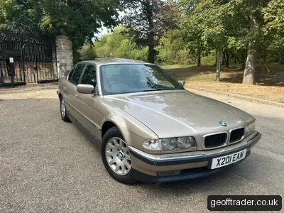 2000 BMW 7 Series