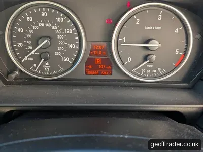 2009 BMW 520d M sport touring photo 4