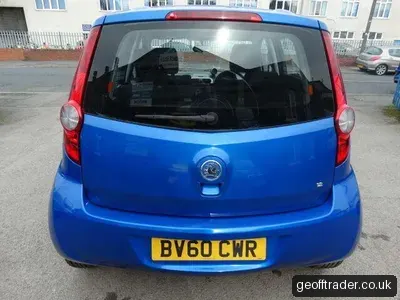 2010 Vauxhall Agila photo 2
