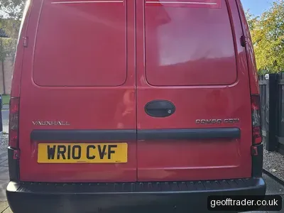 2010 Vauxhall Combo c low miles photo 3