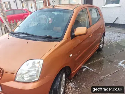 2004 Kia Picanto photo 4